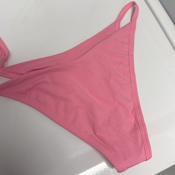 Pink Triangle Bikini Set MEDIUM - Brand New - LSpace - No Padding - NWOT - Picture 4 of 4